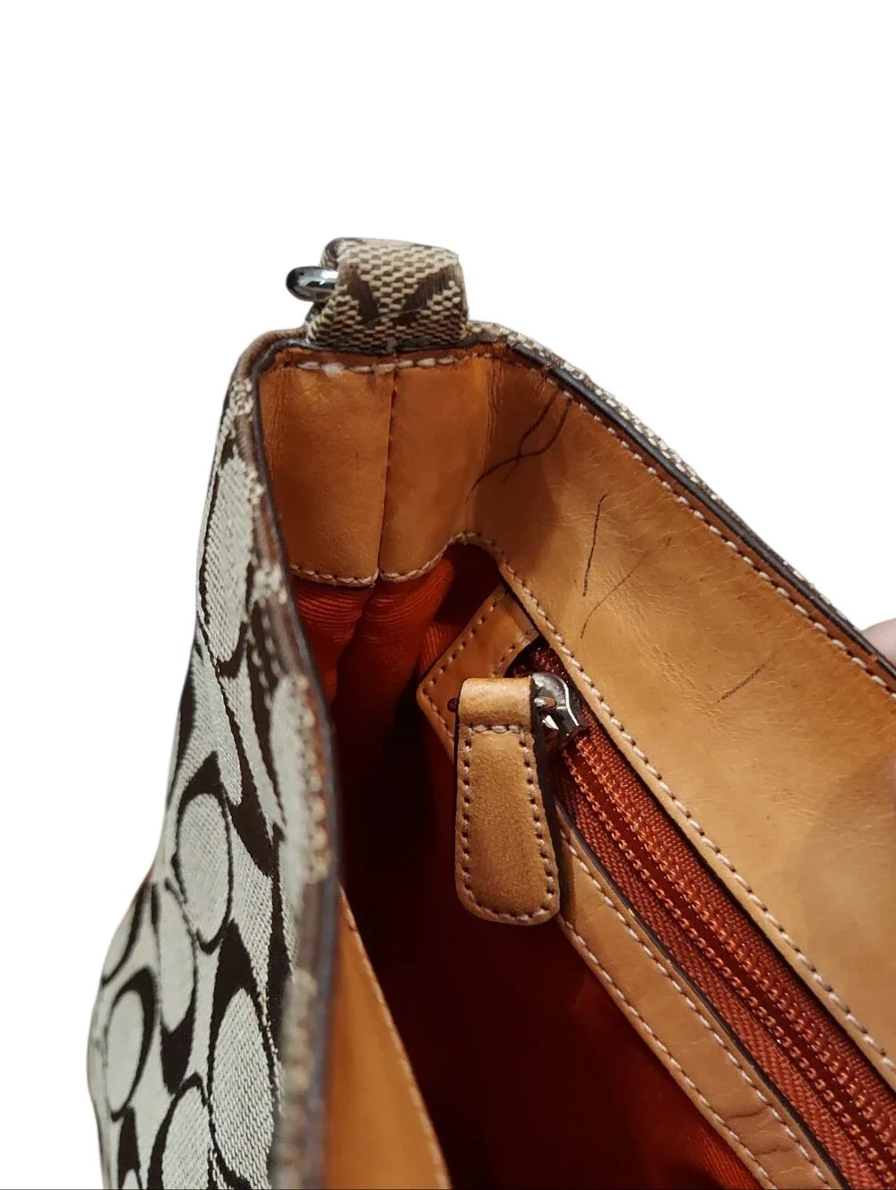 Coach Hampton Y2K Vintage Signature C Clip Small Shoulder Bag